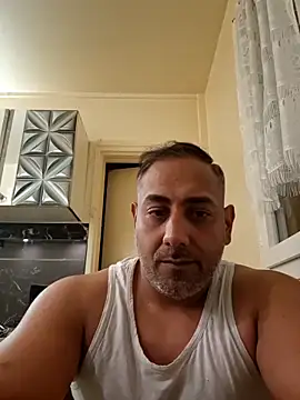 Snapshot of Daxxx111 chatting on May 4, 2026, 9:55 pm Daxxx111 online show from May 4, 2026, 9:55 pm