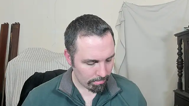 Snapshot of Metalstud chatting on February 11, 2026, 2:27 am Metalstud online show from February 11, 2026, 2:27 am