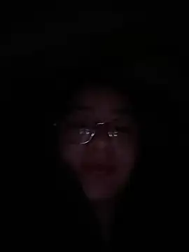 Snapshot of vaneelee chatting on January 18, 2026, 2:37 am vaneelee online show from January 18, 2026, 2:37 am