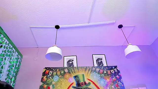 Inndrahot online show from March 16, 2025, 4:20 am