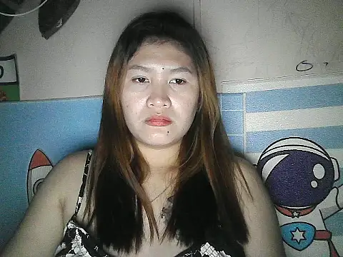 Snapshot of leamorena chatting on September 30, 2025, 3:39 pm leamorena online show from September 30, 2025, 3:39 pm