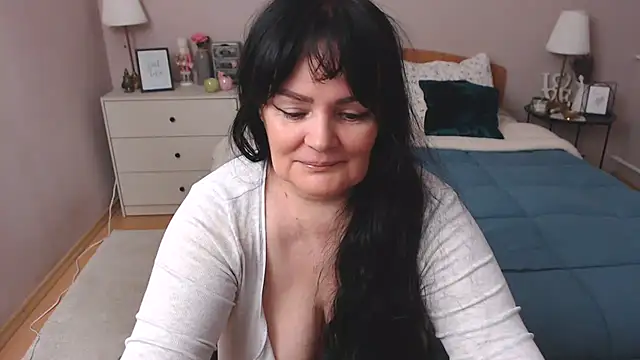 LeveMe2Nightt online show from February 17, 2025, 12:59 pm