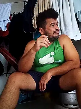 tarra122 online show from February 19, 2026, 3:41 pm