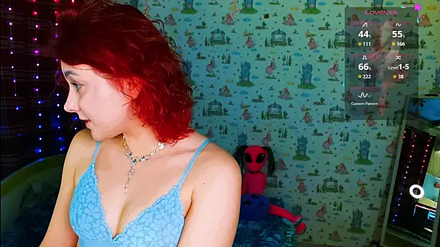 Snapshot of SmokyRose chatting on January 16, 2026, 8:07 am SmokyRose online show from January 16, 2026, 8:07 am