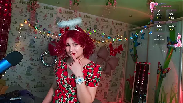 Snapshot of SmokyRose chatting on February 14, 2026, 12:02 pm SmokyRose online show from February 14, 2026, 12:02 pm