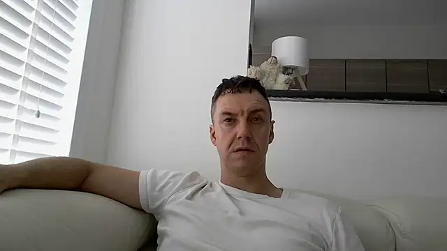 ploki2180 online show from July 13, 2026, 5:49 pm