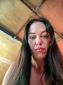 Snapshot of LilliThelo chatting on January 10, 2026, 1:07 am LilliThelo online show from January 10, 2026, 1:07 am