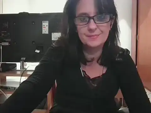 Snapshot of ClaudyGeryn chatting on December 13, 2024, 7:53 pm ClaudyGeryn online show from December 13, 2024, 7:53 pm