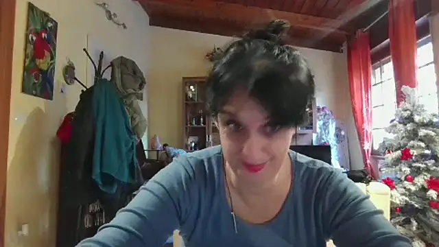 Snapshot of ClaudyGeryn chatting on January 8, 2025, 2:03 pm ClaudyGeryn online show from January 8, 2025, 2:03 pm