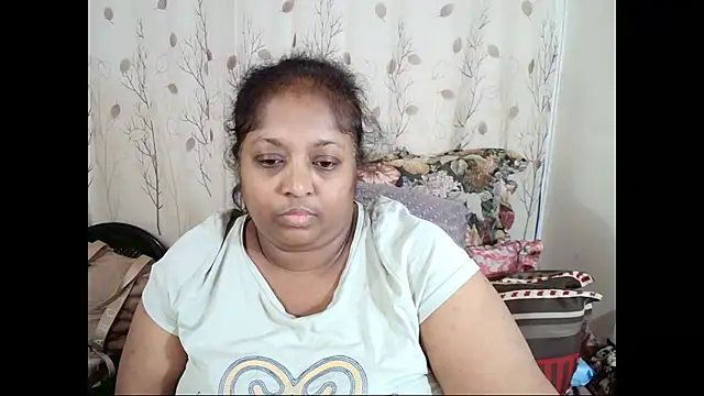 Snapshot of Indiantasha chatting on June 30, 2026, 3:35 pm Indiantasha online show from June 30, 2026, 3:35 pm