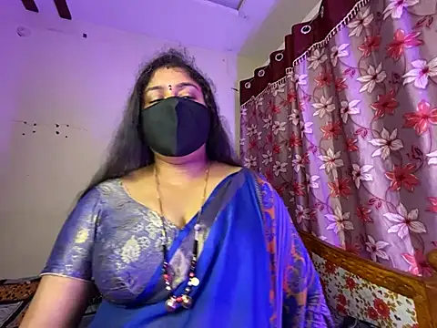 Snapshot of Love_4Sex chatting on February 3, 2026, 5:38 am Love 4Sex online show from February 3, 2026, 5:38 am