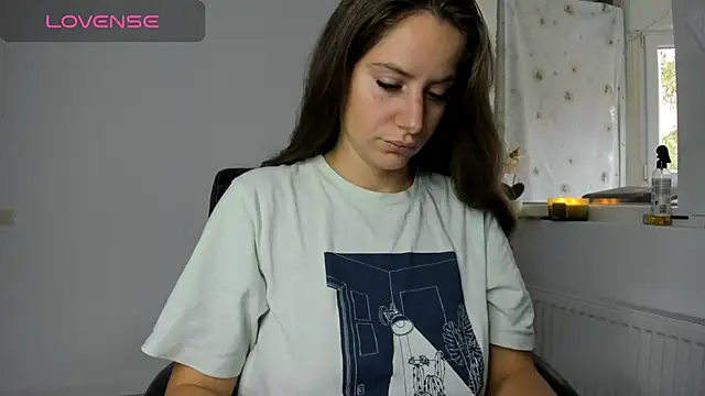 DiamondKay online show from October 16, 2025, 7:09 am