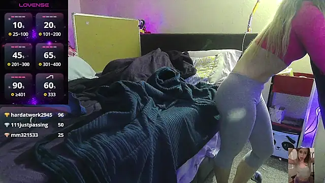 Blondiewithanass online show from November 25, 2025, 1:38 am