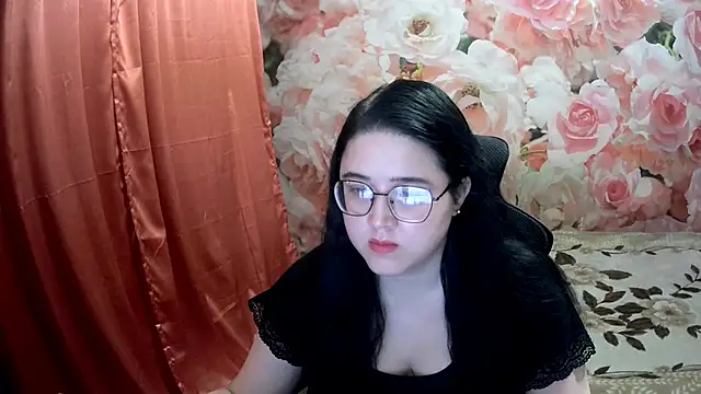 Snapshot of OverseerX chatting on December 19, 2024, 3:51 am OverseerX online show from December 19, 2024, 3:51 am