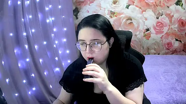 Snapshot of OverseerX chatting on January 13, 2025, 9:09 pm OverseerX online show from January 13, 2025, 9:09 pm
