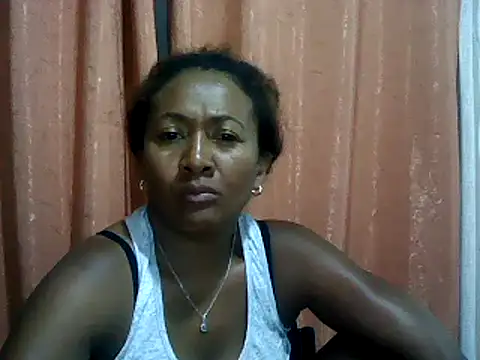 sexyladii online show from February 6, 2025, 5:40 pm