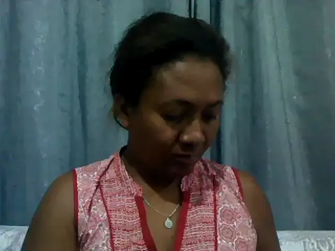 Snapshot of sexyladii chatting on April 15, 2026, 4:47 pm sexyladii online show from April 15, 2026, 4:47 pm