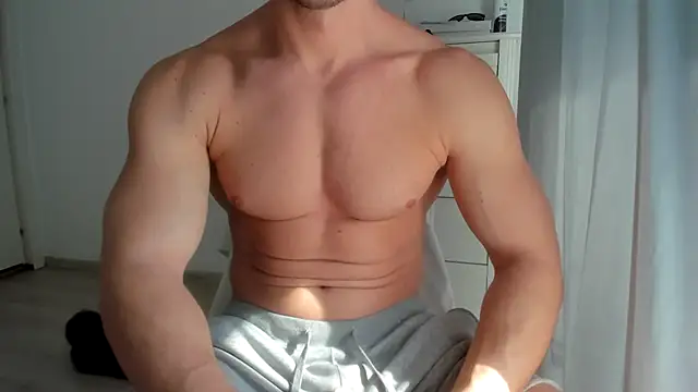 woolfiie online show from February 25, 2025, 9:09 am