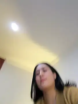 Snapshot of Nina_lovi chatting on March 2, 2025, 1:47 am Nina lovi online show from March 2, 2025, 1:47 am