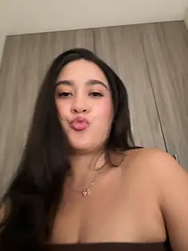 Nina lovi online show from June 14, 2026, 12:30 am