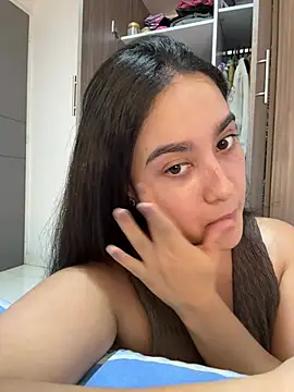 Nina lovi online show from June 21, 2026, 12:46 am