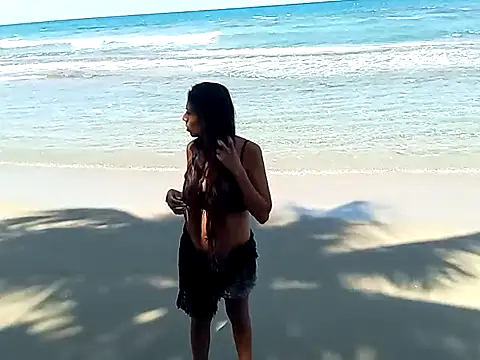 Luna-Natural online show from March 15, 2025, 5:37 pm