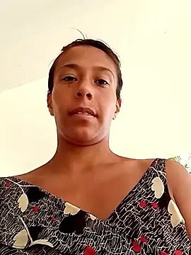 Luna-Natural online show from September 17, 2025, 4:41 pm