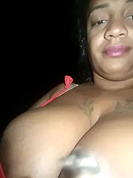 Snapshot of AbellaLizz chatting on February 28, 2026, 8:37 am AbellaLizz online show from February 28, 2026, 8:37 am