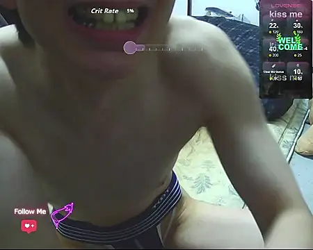 Snapshot of whoaretu chatting on October 23, 2025, 4:01 am whoaretu online show from October 23, 2025, 4:01 am