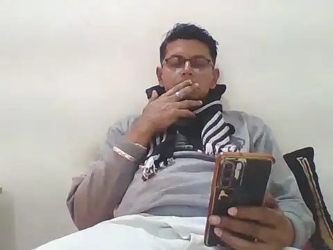 Snapshot of Kumarjay330 chatting on December 17, 2025, 2:12 pm Kumarjay330 online show from December 17, 2025, 2:12 pm