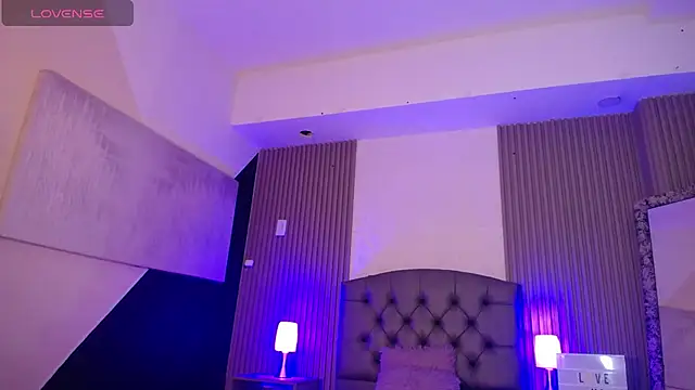 Snapshot of ximena_diaz chatting on March 14, 2025, 9:00 pm ximena diaz online show from March 14, 2025, 9:00 pm