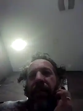 Snapshot of trucker1979 chatting on March 31, 2026, 9:43 am trucker1979 online show from March 31, 2026, 9:43 am
