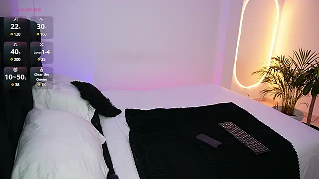 Snapshot of the_lucky_men__ chatting on March 15, 2025, 5:26 pm the lucky men online show from March 15, 2025, 5:26 pm