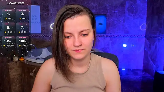Snapshot of MelindaTin chatting on May 1, 2026, 1:21 am MelindaTin online show from May 1, 2026, 1:21 am