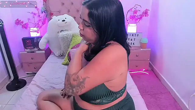 LillyCandy online show from March 6, 2025, 12:10 am