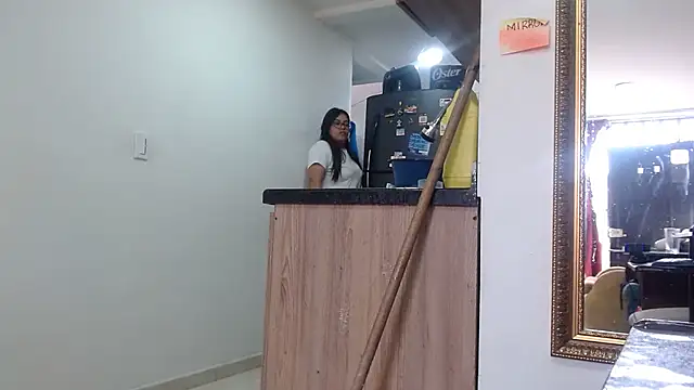 Ixchel Anaid online show from March 1, 2025, 12:56 pm