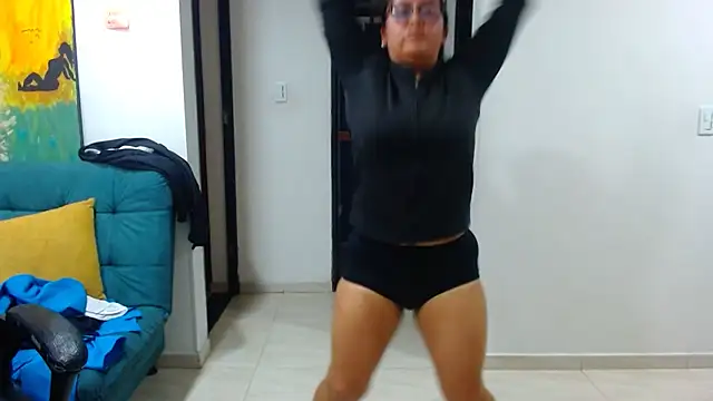 Ixchel Anaid online show from March 4, 2025, 11:29 am