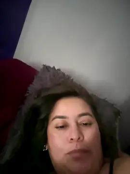 Ixchel Anaid online show from December 21, 2025, 2:13 pm