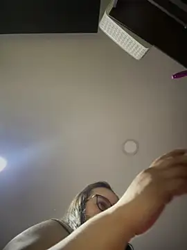 Snapshot of Ixchel_Anaid chatting on February 20, 2026, 12:18 am Ixchel Anaid online show from February 20, 2026, 12:18 am