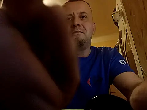 Snapshot of MrWhitePL chatting on January 10, 2025, 5:24 pm MrWhitePL online show from January 10, 2025, 5:24 pm