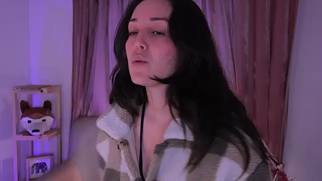 Snapshot of molly_marmalade_ chatting on November 6, 2025, 2:51 pm molly marmalade online show from November 6, 2025, 2:51 pm