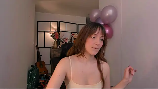 Snapshot of molly_marmalade_ chatting on July 13, 2026, 6:00 pm molly marmalade online show from July 13, 2026, 6:00 pm