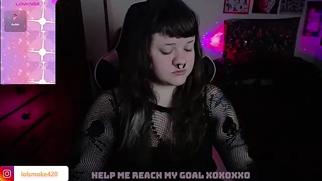 Snapshot of Bdsm_and_fries chatting on December 5, 2025, 1:03 am Bdsm and fries online show from December 5, 2025, 1:03 am