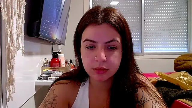 chelbyy online show from October 25, 2025, 4:24 pm