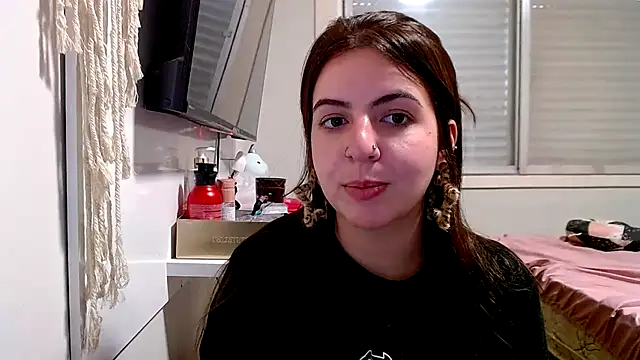 Snapshot of chelbyy chatting on January 19, 2026, 11:14 am chelbyy online show from January 19, 2026, 11:14 am