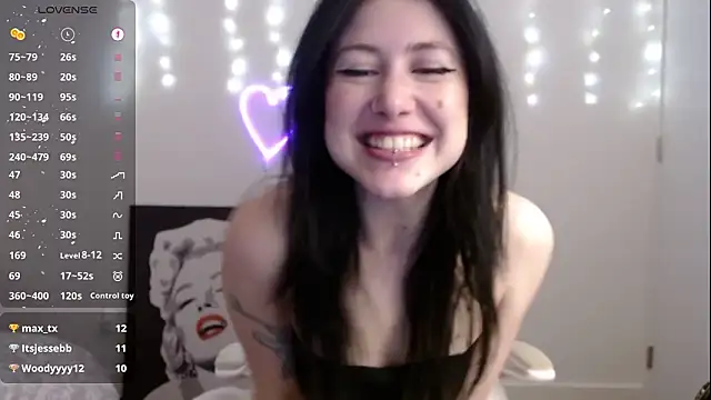 Snapshot of PlayfulApril chatting on January 16, 2026, 12:14 am PlayfulApril online show from January 16, 2026, 12:14 am