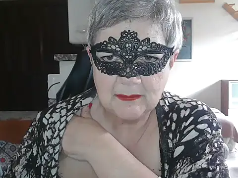 simona60 online show from April 29, 2026, 1:26 pm
