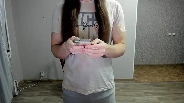 Marrymepls online show from March 8, 2026, 3:49 pm