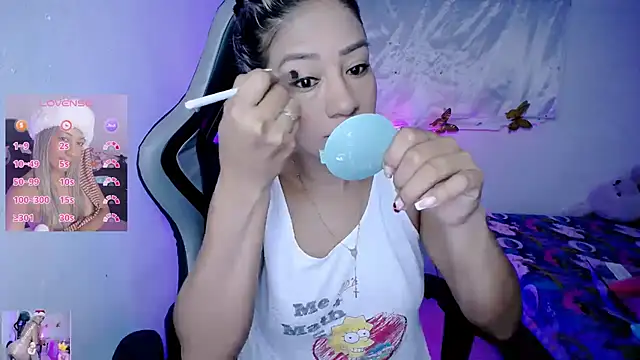 ninatiny online show from January 8, 2026, 11:56 am