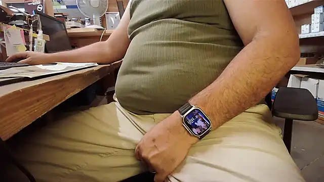 Snapshot of Cygnus58topchef chatting on June 26, 2026, 9:03 am Cygnus58topchef online show from June 26, 2026, 9:03 am